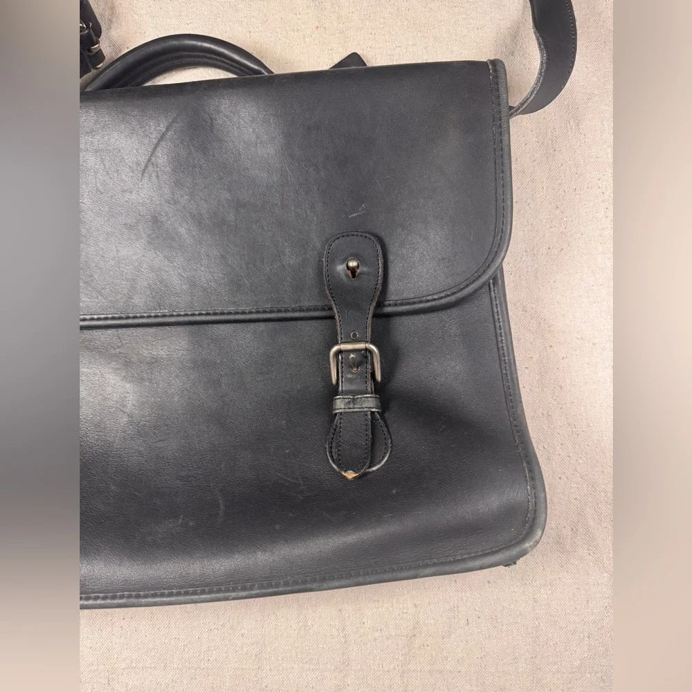 COACH VINTAGE Black Leather Briefcase Double Buckle Fasteners + Top Handle